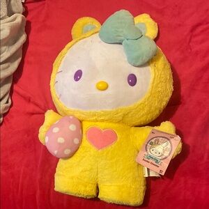 Hello Kitty Yellow Plus Easter Greeter 23’ inches